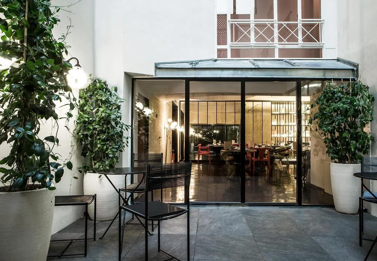 Du Rond-point Des Champs-elysees - Esprit De France Hotel 4*